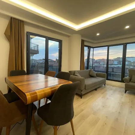 Spacious 3 Bedroom Apartment Istanbul