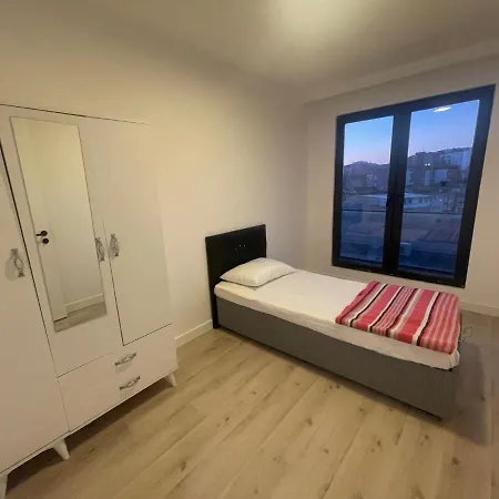 Spacious 3 Bedroom Apartment