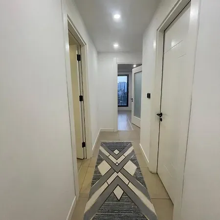 Spacious 3 Bedroom Apartment Istanbul