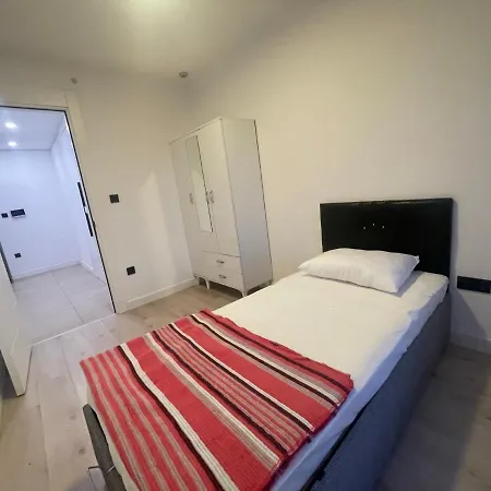 Spacious 3 Bedroom Istanbul